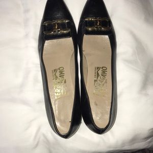 Classic Salvador Ferragamo pumps